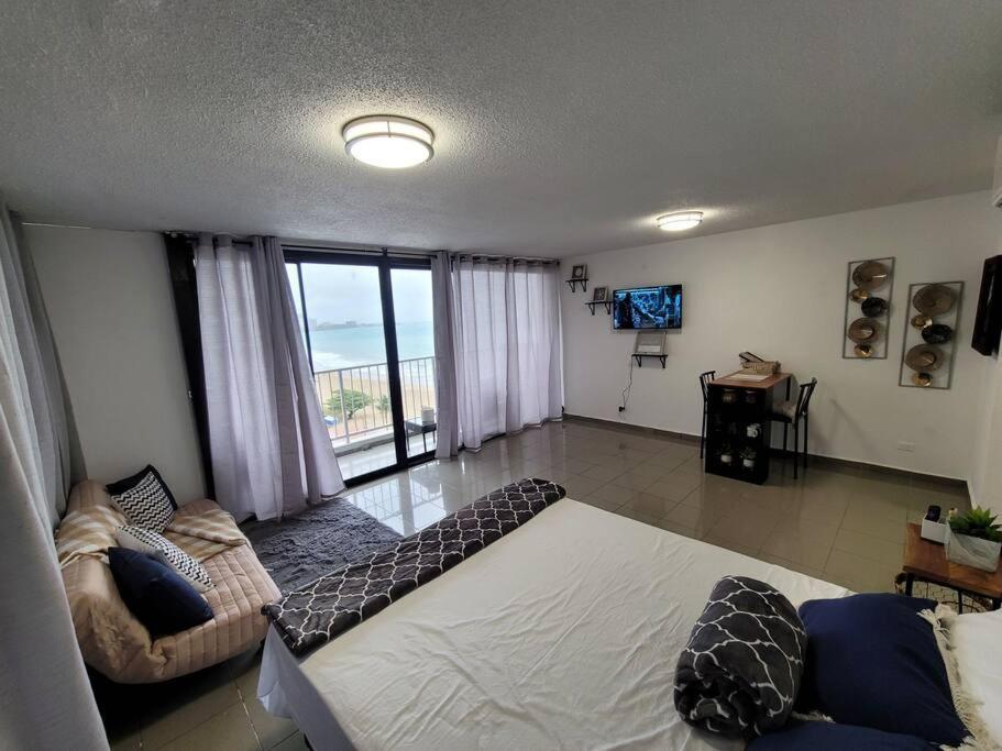 Coral Beach Studio W/ Ocean View San Juan Exterior foto